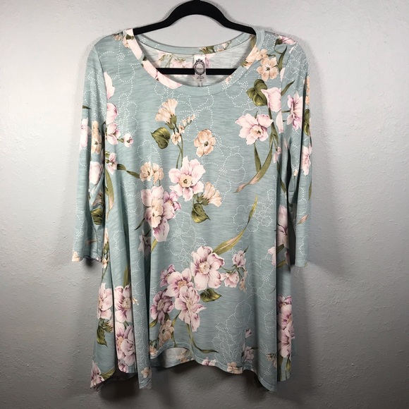 Honeyme floral tunic dress size small